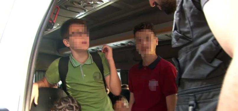 20 kişilik servisten 30 öğrenci çıktı