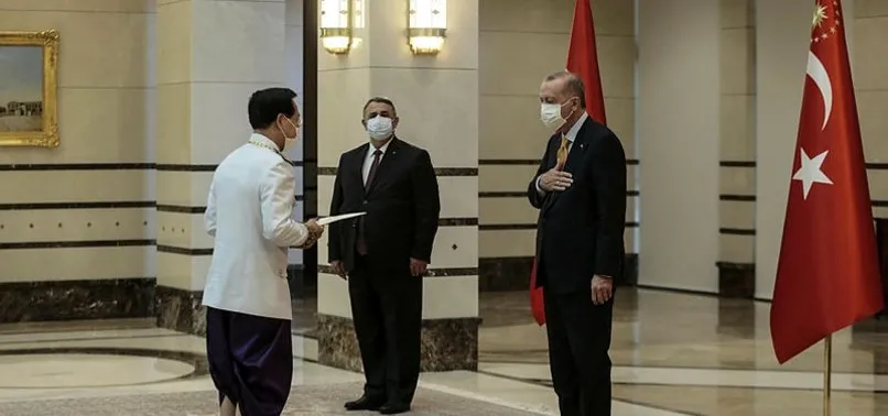 Son dakika: Cumhurbaşkanlığı Külliyesi'nde önemli kabuller! Başkan Erdoğan'a güven mektubu sundu