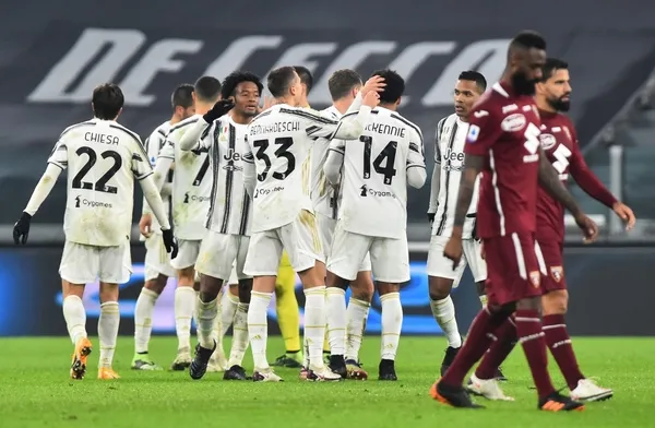Serie A'da Juventus Torino derbisinde son dakika golüyle güldü - 6