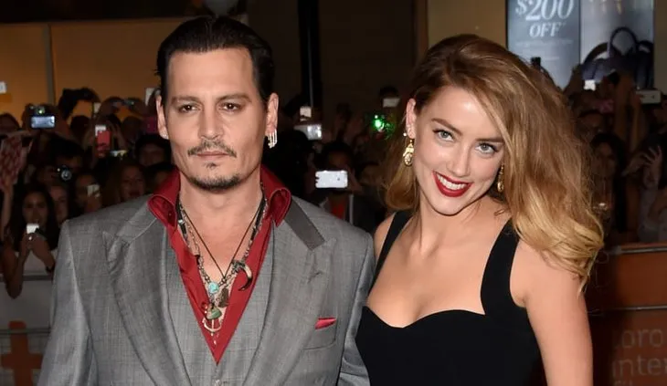 Johnny Depp ile Amber Heard boşanıyor
