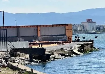 CHP’li Bayraklı Belediyesi'nde sahte evrak skandalı!
