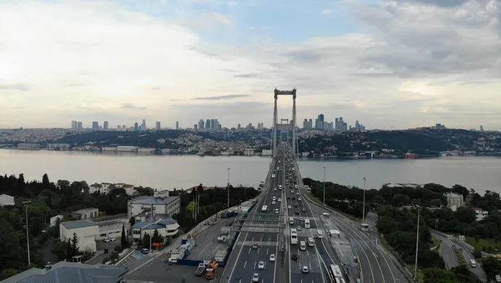 Normalleşme sabahında İstanbul trafiğinde yoğunluk!