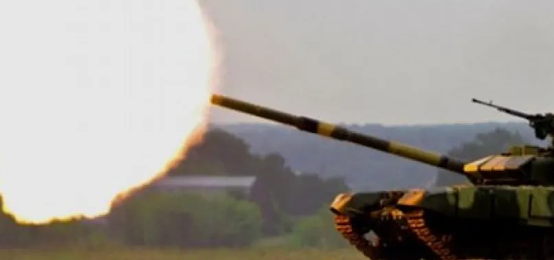 Türkiye Afrin'de YPG'yi bombaladı