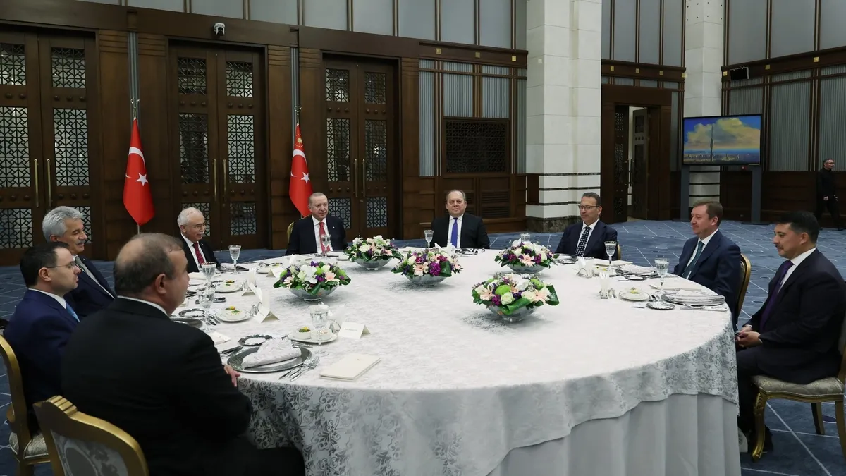 Başkan Erdoğan, Yüksek Mahkeme Başkanlarıyla yemekte bir araya geldi
