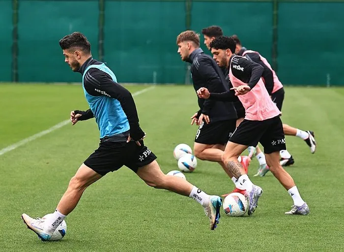 Beşiktaş Atakaş Hatayspor maçı! Kara kartal telafi peşinde