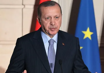 Cumhurbaşkanı Erdoğan Fransa'da konuştu
