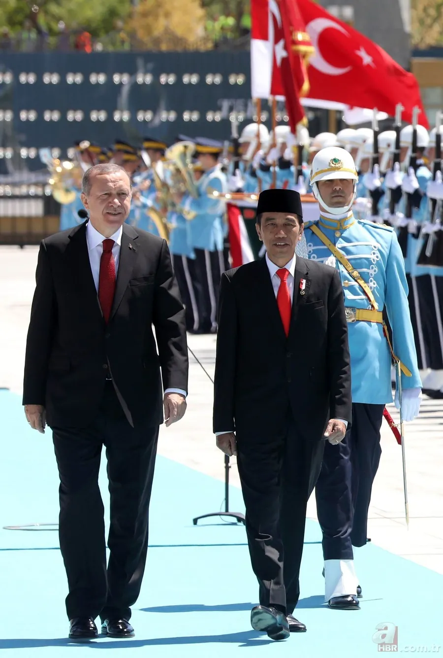 Erdoğan ve Widodo, Külliye'nin balkonunda özçekim yaptı 25