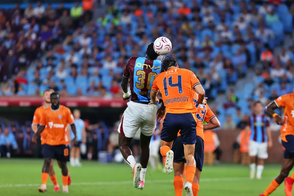 canli-anlatim-trabzonspor-basaksehir-1787507461000.jpg Akyazı’da Salah fırtınası! Maç sonucu: Trabzonspor 2-1 Başakşehir - 2