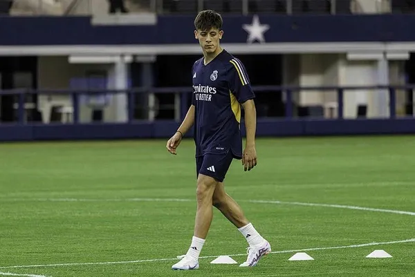 1690970538134.jpeg Arda Güler'in son durumu belli oldu! Real Madrid'in yolunu tutmuştu - 3