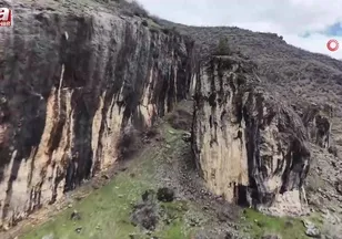 Şırnak'ta kayadan 'şelale' çıktı