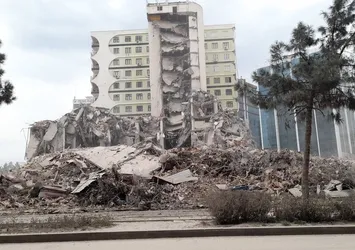 Galeria Sitesi'nin müteahhidi Ankara'da yakalandı!