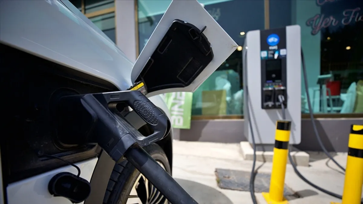 Elektrikli araçlar için şarj istasyonu sayısında büyük artış: Bir yılda üç katına çıktı!