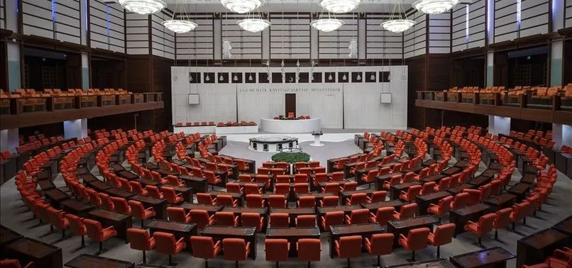 Son dakika: AK Parti’den dezenformasyonla ilgili düzenleme açıklaması! İnternet yasası taslağı Devlet Bahçeli’ye iletildi