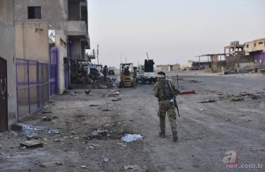 Terör örgütü PYD, Tel Abyad'ı silah deposuna çevirmiş! İşte Barış Pınarı Harekatı'ndan kritik fotoğraflar... 19