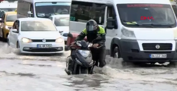 Son dakika: Sağanak İstanbul'u vurdu! Başakşehir ve Esenyurt'u su bastı | Araçlar yolda kaldı - 4
