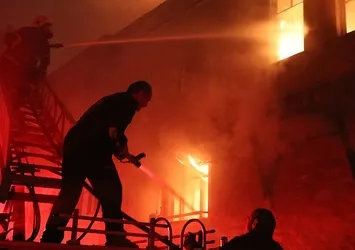 Samsun’da depoda çıkan yangın söndürüldü