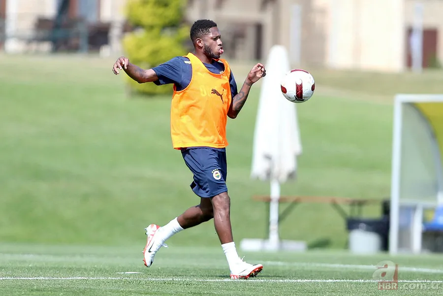 Fenerbahçe'den tarihe geçecek teklif! Mourinho istedi Samardzic için kesenin ağzı açıldı 4