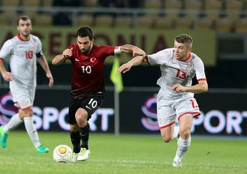 Arda Turan'ın forması Yusuf Yazıcı'nın