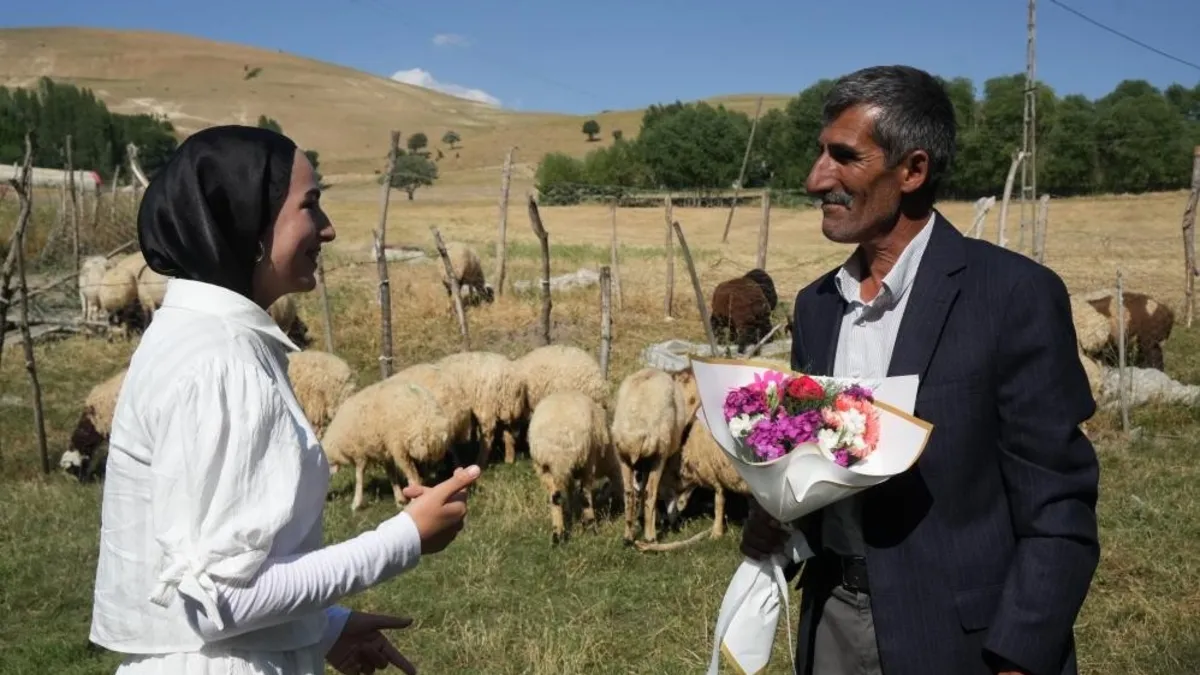 Babası sınav çıkışı çiçekle karşılamıştı! Çimen Gülen'den müjdeli haber geldi