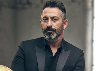 Cem Yılmaz'a açılan dava ertelendi