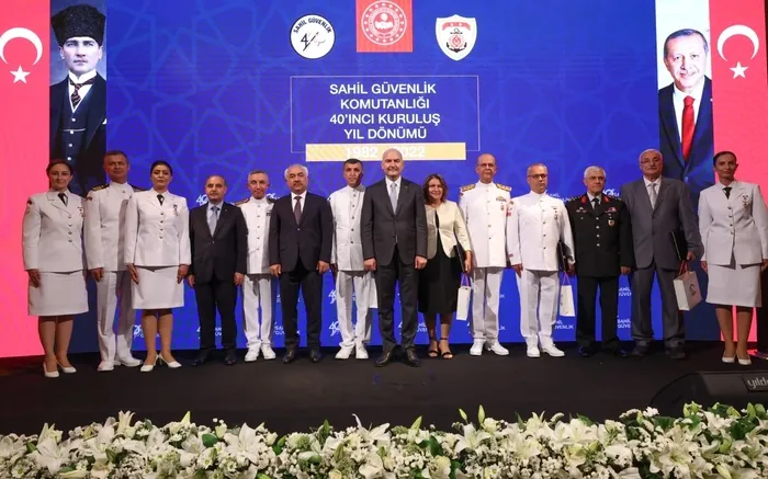 baskan-erdogandan-sahil-guvenlik-komutanligina-kutlama-mazlumun-umudusunuz-1655497186534.jpg Başkan Recep Tayyip Erdoğan'dan Sahil Güvenlik Komutanlığı'na kutlama: Mazlumun umudusunuz - 1