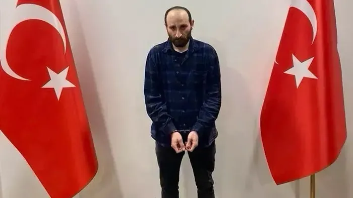 mitten-teror-orgutu-dhkp-cye-buyuk-darbe-fehmi-oral-mese-yakalandi-1713422315424.jpg MİT'ten terör örgütü DHKP-C'ye büyük darbe! Fehmi Oral Meşe yakalandı! İşte o anlar... - 1