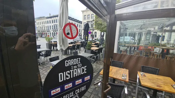 1634319424623.jpg Koronavirüse karşı aşı pasaportu dönemi! Restoran kafe tiyatro spor salonu... Kararı resmen duyurdular - 2