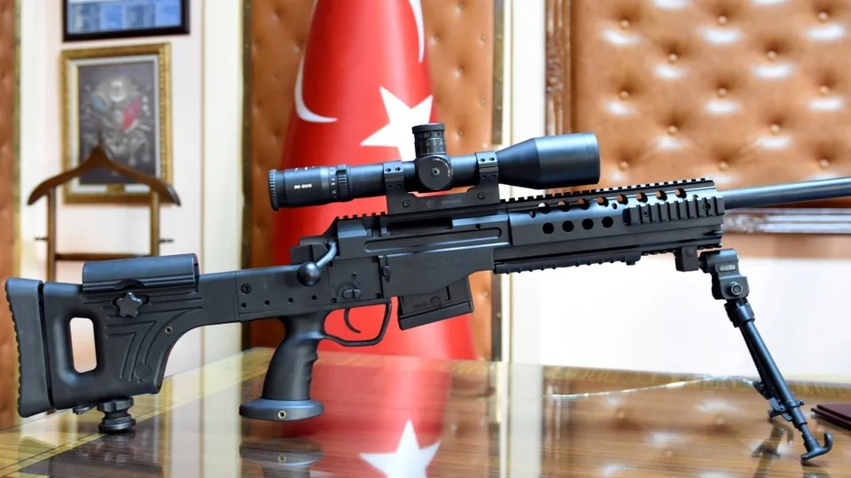 Türkiye'nin ilk keskin nişancı tüfeği Bora-12 böyle üretiliyor