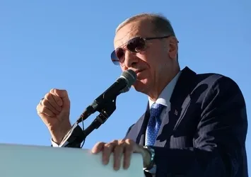 Türkiye'nin barış diplomasisine Yunan medyasından övgü! "Tüm oyunu Erdoğan oynuyor"