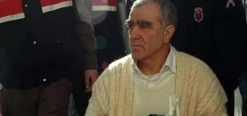 EGM duyurdu: Kırmızı bültenle aranan suç örgütü lideri Urfi Çetinkaya yakalandı | Zırhlı araçla adliyeye sevk edildi