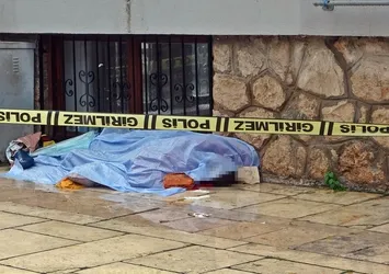 Antalya’da yürek yakan olay! Kamera kayıtlarını izleyen polis ortaya çıkan detayla kahroldu