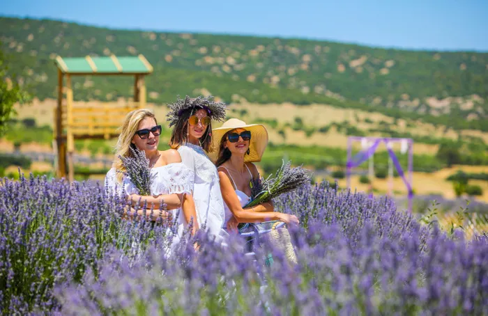 'Mor renkli köyde' bugüne kadar hiçbir koronavirüs vakasına rastlanmadı - 2