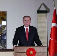 Başkan Erdoğanın Ayasofyayı ibadete açan imzayı atmasının ardından sosyal medyada destek mesajları yaptı