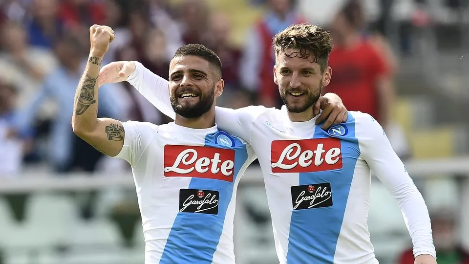 Galatasaray’dan bomba transfer! Bir Napoli efsanesi daha geliyor! Mertens devreye girdi...