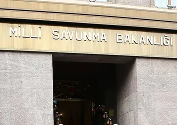 Milli Savunma Bakanlığı 'sivilleşiyor'