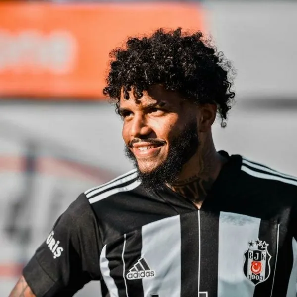 1626542693940.jpg Valentin Rosier Beşiktaş'la anlaşma sağladı! Galatasaray'da ilgileniyordu - 1
