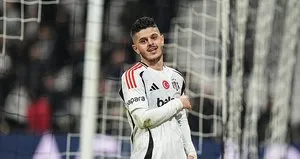 Beşiktaş’a Rashica’dan kötü haber!