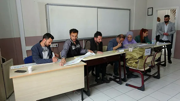 1684110085488.jpg Deprem bölgesinde oy oranları! Başkan Erdoğan ve AK Parti'den büyük fark... Hangi ilden hangi partiye kaç vekil çıktı? - 5