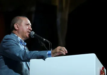 Sosyal medyanında lideri Erdoğan ve AK Parti