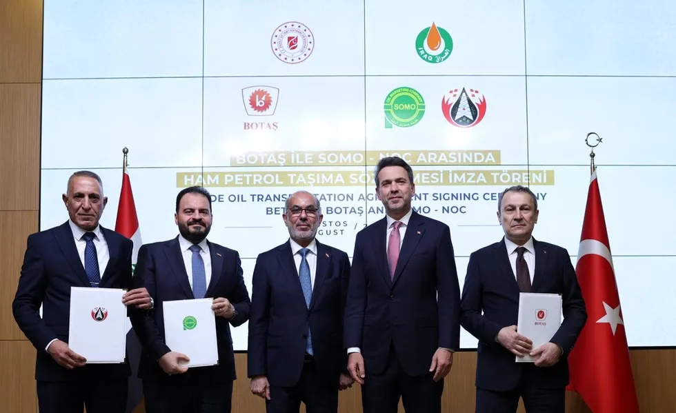 irakla-tarihi-yeni-petrol-anlasmasi-gunluk-750-bin-varillik-akis-basliyor-ceyhan-hattinda-kritik-1-yil-1785594924929.jpeg Irak'la tarihi yeni petrol anlaşması: Günlük 750 bin varillik akış başlıyor! Ceyhan hattında kritik 1 yıl - 5