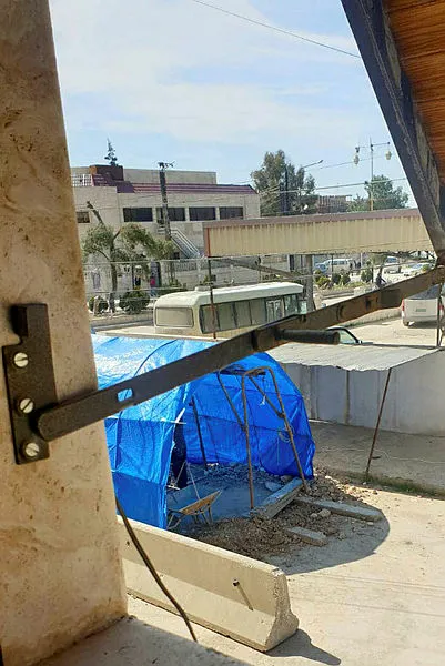 Terör Örgütü YPG/PKK'nın Suriye-Türkiye sınırında kazdığı tüneller görüntülendi - 4