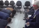 Güney Koreden Türkiyeye gelen heyet Kore gazilerinin önünde yere kapandı! İşte o anlar
