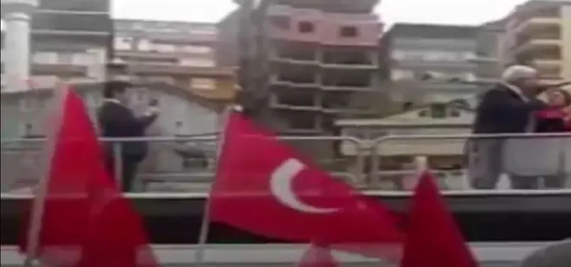 CHP'li Tuncay Özkan utanmadan görevli polise küfretti
