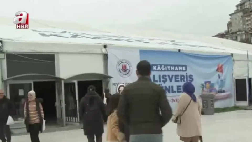 Kağıthane’deki indirim çadırına yoğun ilgi