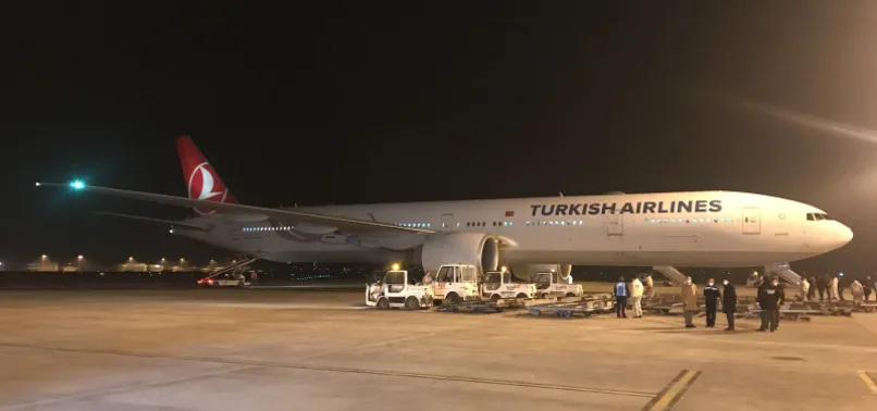 Son dakika: Çin'den sipariş edilen Kovid-19 aşıları Ankara'ya geldi! Sağlık Bakanı Fahrettin Koca'dan açıklama