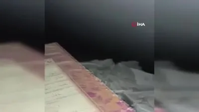 Enkaz altında Kur’an okudu