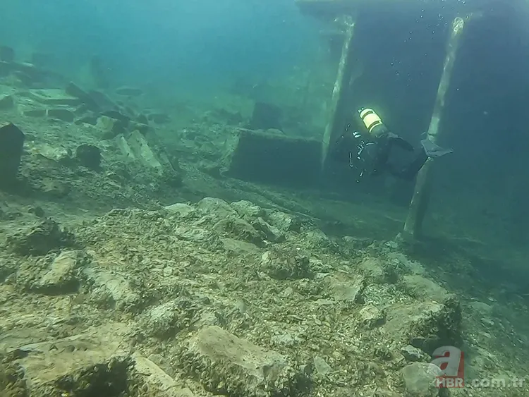 Sular çekildi, 2 bin 400 yıllık sır ortaya çıktı: Diyarbakır’da herkesi şaşırtan görüntü 5