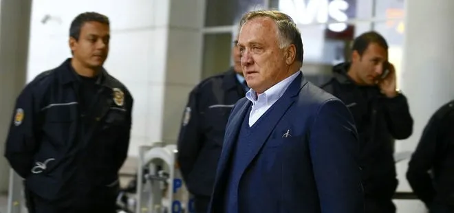 Fenerbahçe Teknik Direktörü Dirk Advocaat Hollanda’ya gitti!