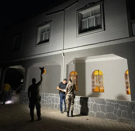 AK Parti Şanlıurfa Milletvekili Ahmet Akay'ın odasına silahlı saldırı - 2