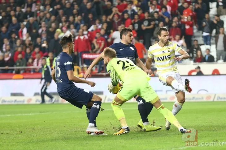 Antalyaspor - Fenerbahçe maçından kareler